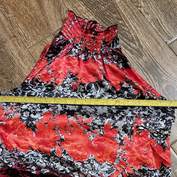 Iz Bayer Floral Halter Top - Red and Black - Picture 4 of 10